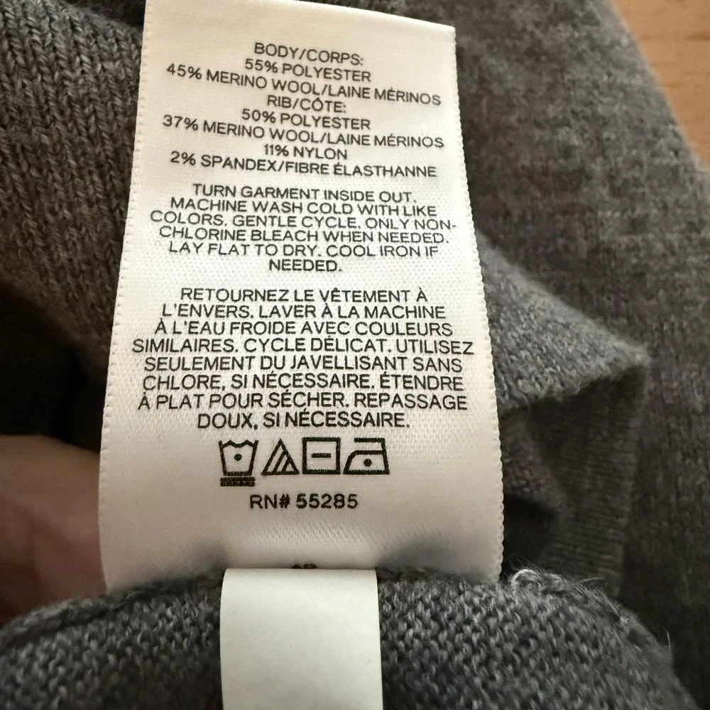 Express Sweater Mens Large Gray V Neck Merino Wool Blend‎ Lightweight Pullover
